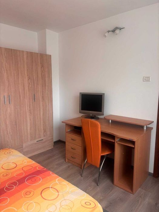 Vând apartament 3 camere, renovat, în Slobozia