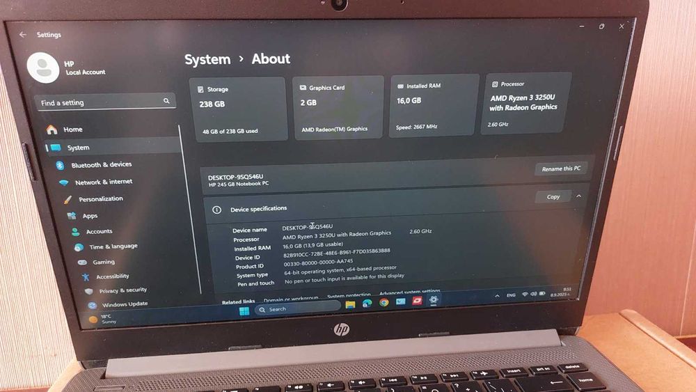 лаптор HP 245 14"