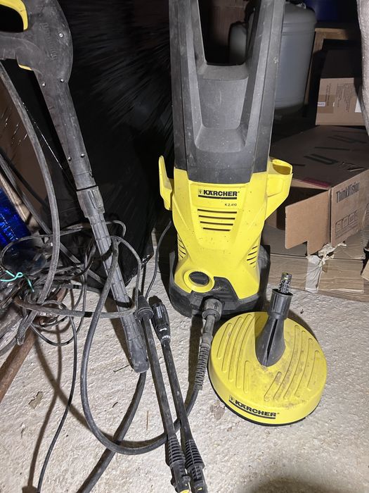 Vand Karcher k 2.410 stare nou