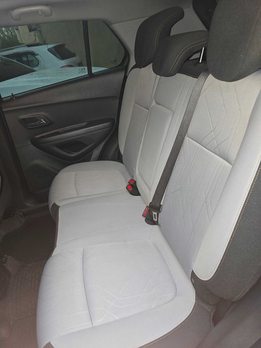 Tracker 1 Premier 2020