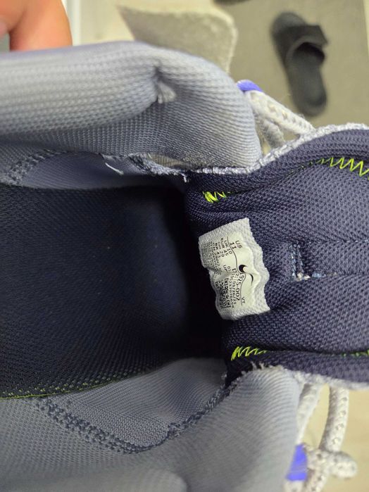 Vand adiadsi Nike Air Max