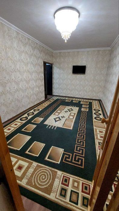 Прадаётсия Яшнобод туман Крестик корзинка метро-3 2(3)/5/5 60м2