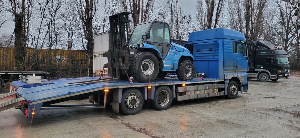 Închiriez motostivuitor Manitou rotativ încarcator telescopic Spider