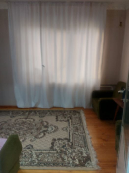 Продается Ю-Абад 18 кв 2/4/4 77 серия