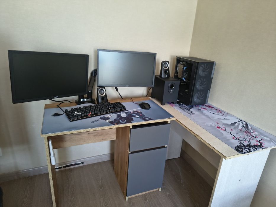 Продам мощный компьютер.