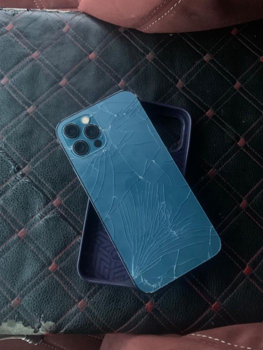 Iphone 12 pro.