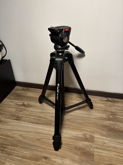 Продам новый штатив фирмы weifeng wf-3308a