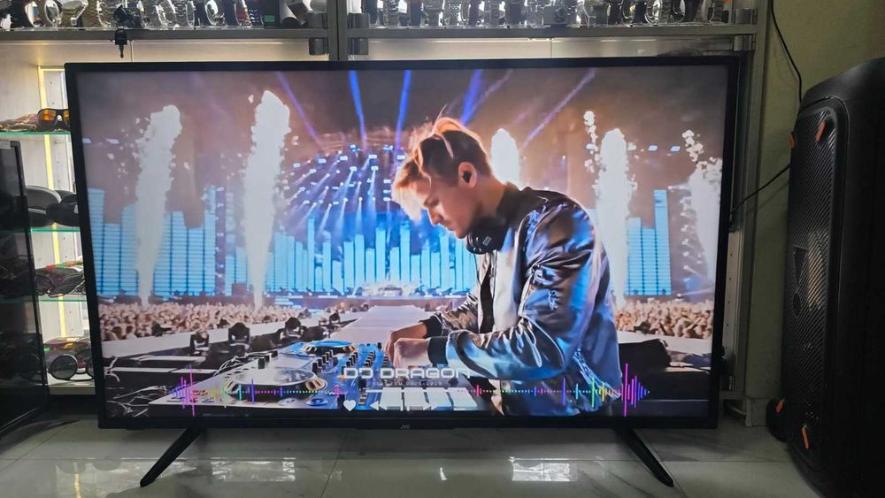 Смарт телевизор JVC / 50 инча, 126.0 см / LT-50VA3200, Android TV