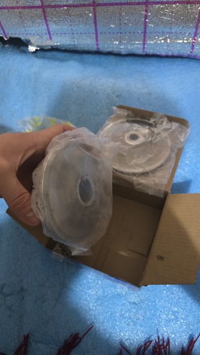 Skuterga zapchast sotiladi