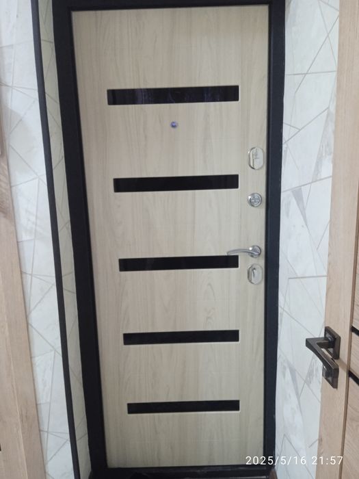 2 xonali kvartira srochna sotiladi