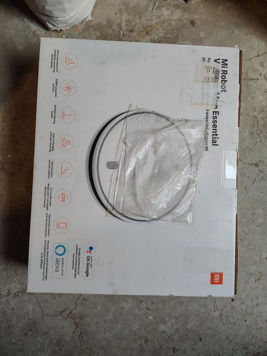 Xiaomi Mi Robot Vacuum-Mop Essential