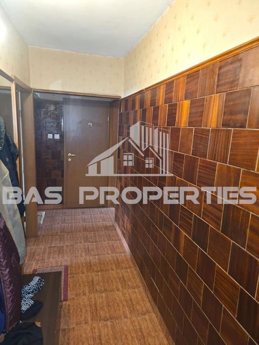 Продава се Двустаен апартамент в София, Връбница 1 - 65 кв.м за 1122 €/кв.м - Снимка #8