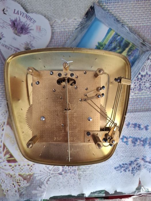 Ceas de perete cu pendul Perfecta (Urgos)
