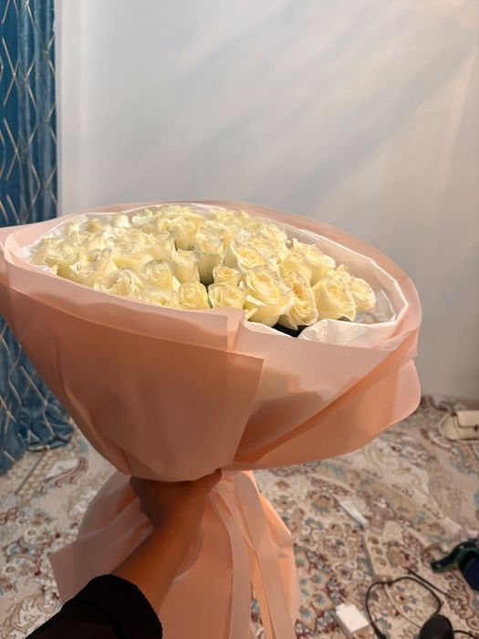 Белый роза 51 штук