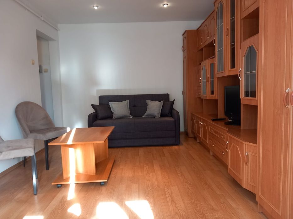 Garsoniera de inchiriat