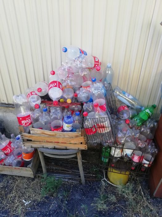 Продам бутылки разные. Продам срочна продам продам продам продам прода