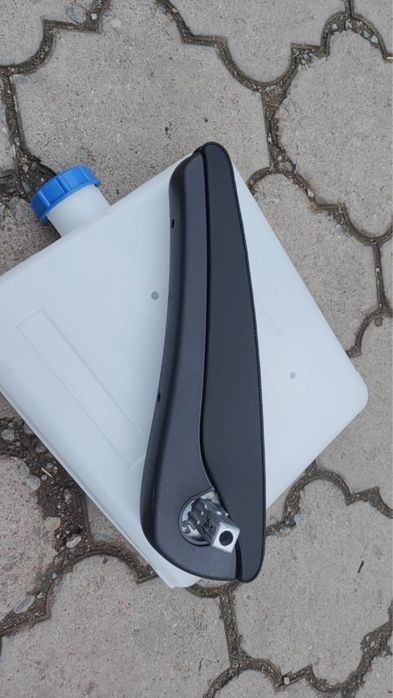 Подлокотник на Спринтер 906-907 кузов