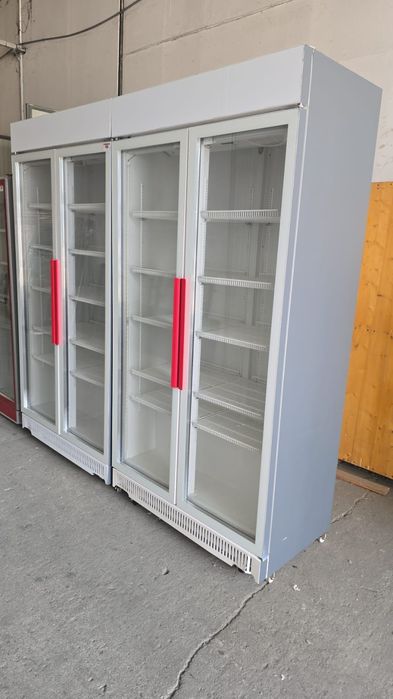 Vitrina frigorifica dublă lactate mezeluri băuturi flori
