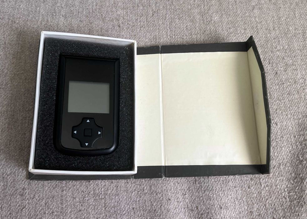 Dispozitiv backup contacte SIM Card model i308 cu cutie și manual