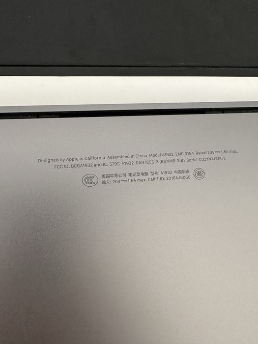 Macbook Air (2018) 16GB/128GB Intel Core i5