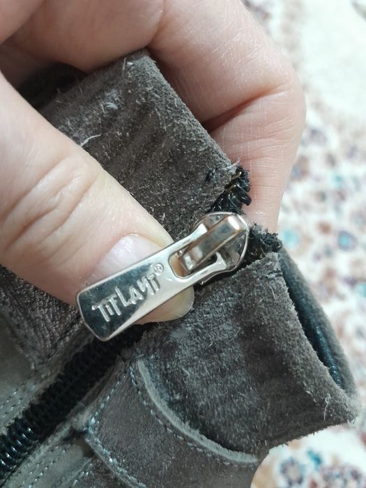 Продаю детский сапоги