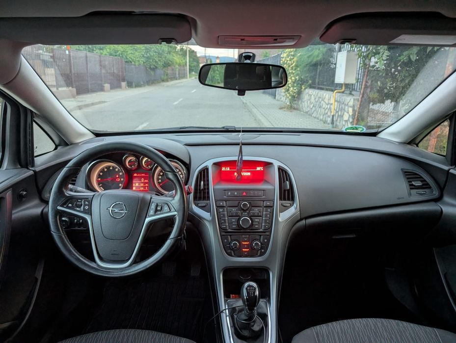 Opel Astra, 2016, Euro 6, 1.6 benzinã, 165000 km