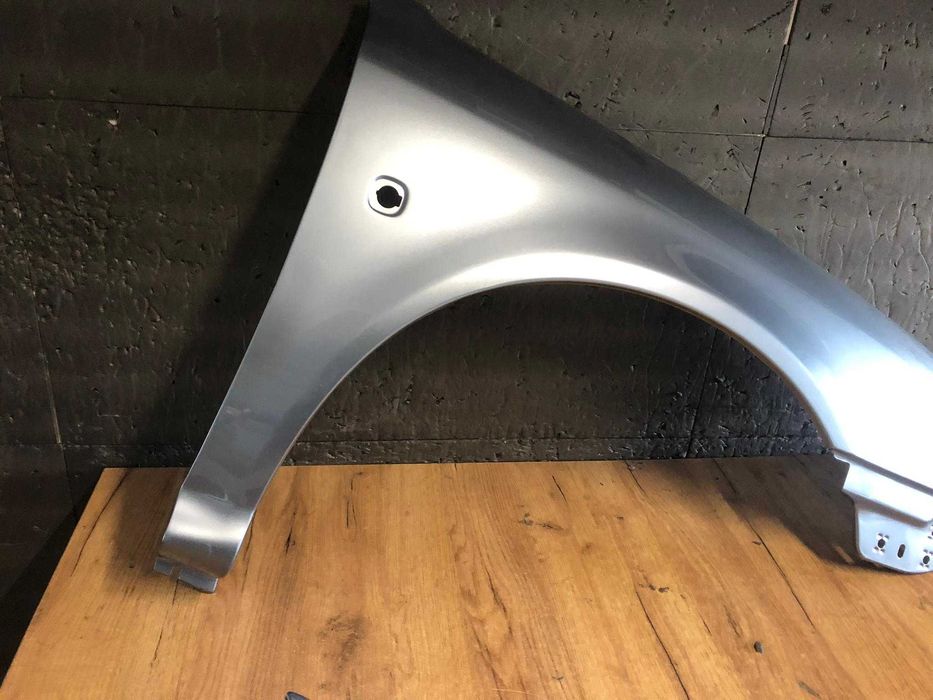 Aripa Fata Dreapta Skoda Octavia 1 I An 1999-2007 (F7U (Albastru))