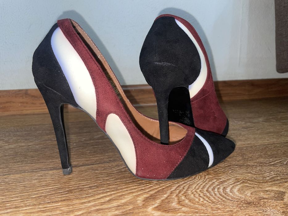 Продам туфли, босоножки,батильоны, куртки