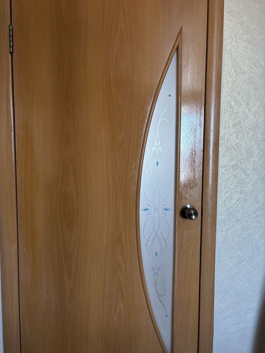 Продам межкомнатные двери