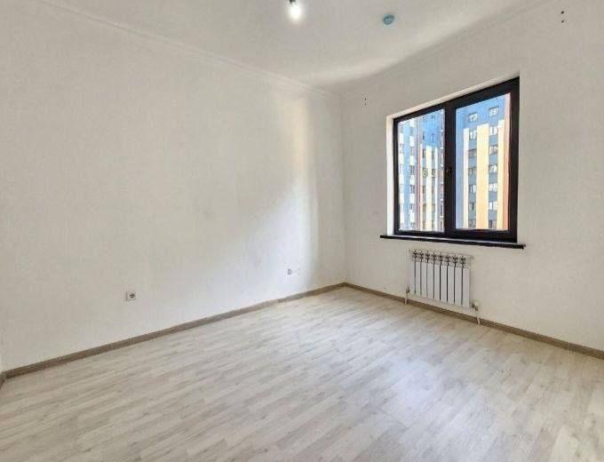 Продаётся квартира Сергелинский район Янги Дархон 3/15/16