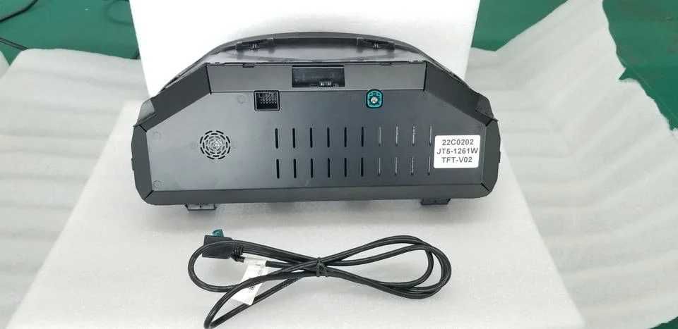 Ceas electronic digital FULL HD compatibil cu BMW Seria 5 F10 2010-2016, 12,5 INCH, Rezolutie 1920*1080, Sistem de operare LINUX