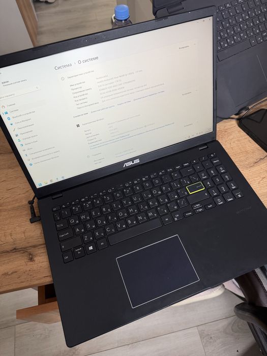 Ноутбук ASUS VivoBook E510KA