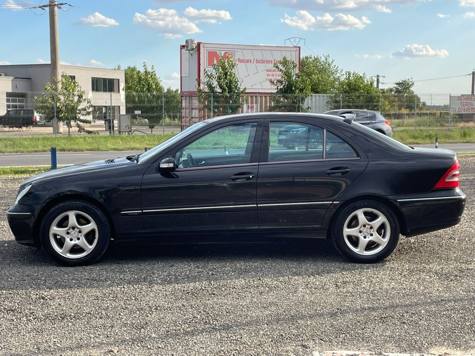 MERCEDES-BENZ C-Class 2004 — imagine 4