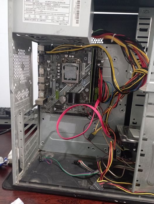 Kompyuter sotiladi h61 azu 8+8ddr 3