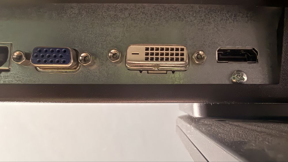 Монитор HP LA2405wg