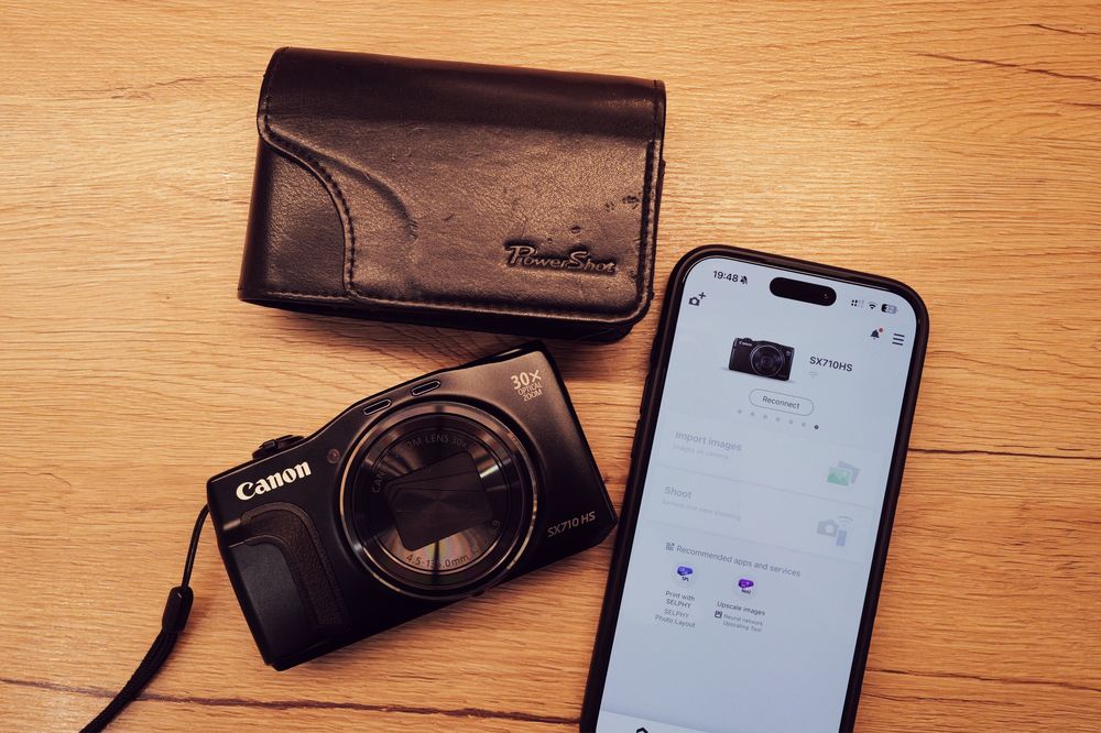 Aparat foto Canon Powershot SX710 Hs 20Mp ca Nou WiFi instagram Card