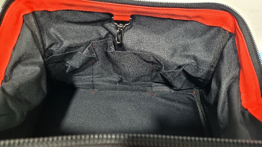 Продам новую сумку для инструментов