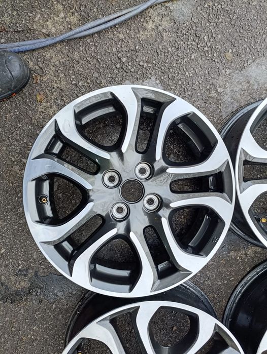 Оригинални джанти за Mazda 16”