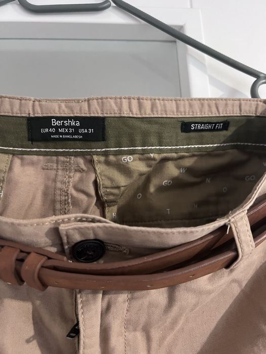 Pantaloni scurti Bershka