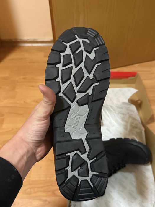 Обувки с бомбе Puma Borneo Black