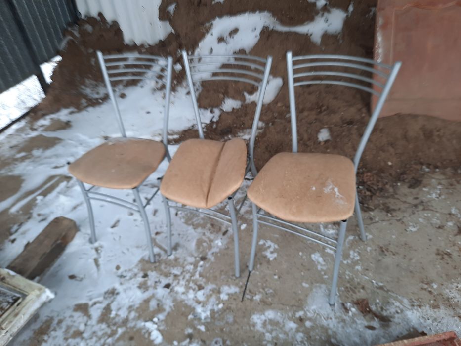Продам стулья 4шт