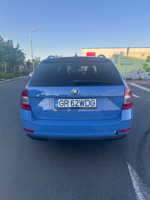 SKODA Octavia 2020 — imagine 4