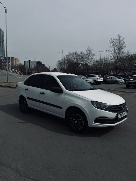 Продам автомашину марки Гранта