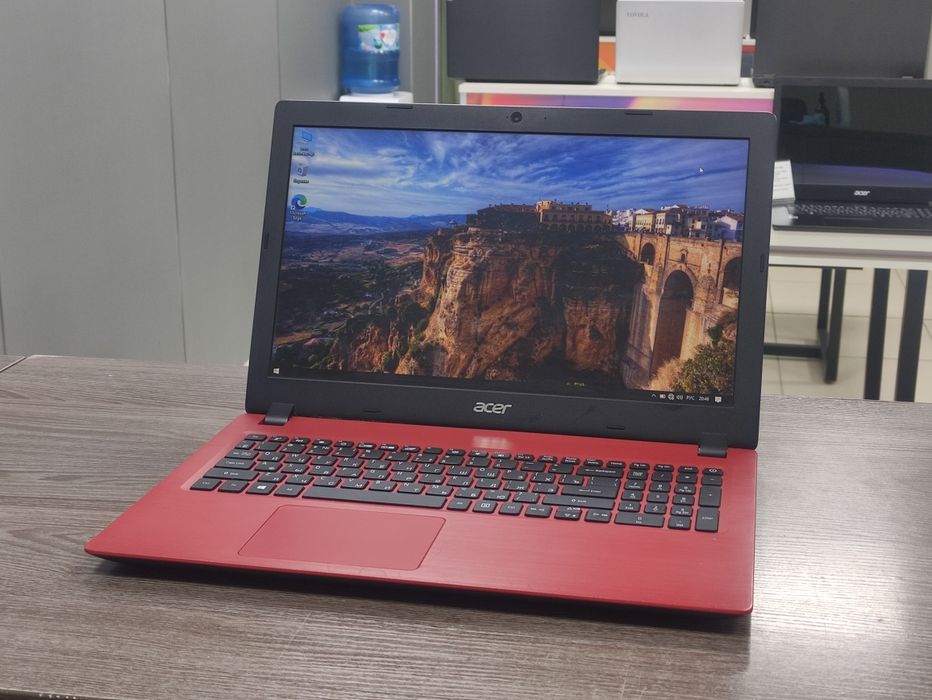 Ноутбук Acer учебы
