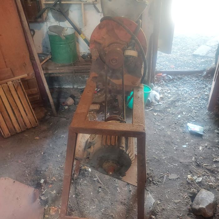 Дробилка для зерна