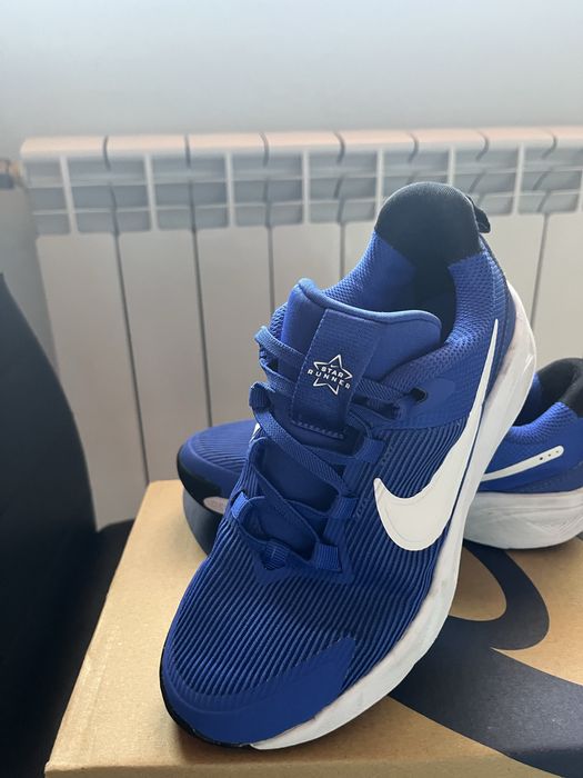 Маратонки nike,asics