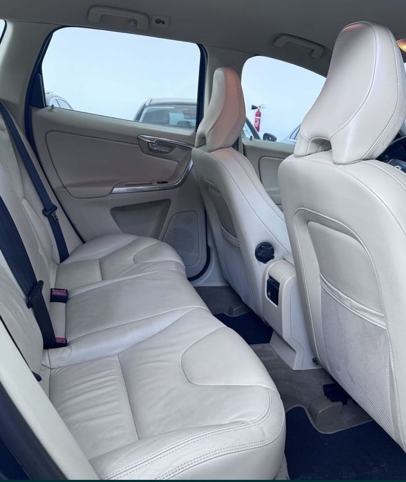 Volvo xc60 Albastru 4x4