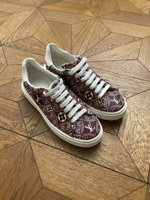 Обувки Louis Vuitton