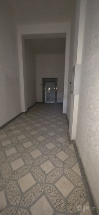 Продаётся квартира коробка. Улица Амира Тимура  1