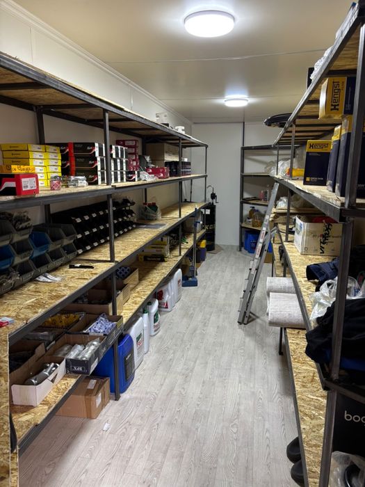 Продам оборудованный контейнер